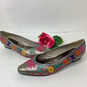Margaret Jerrold Womens Sz 9.5 Silver Aztec Pumps